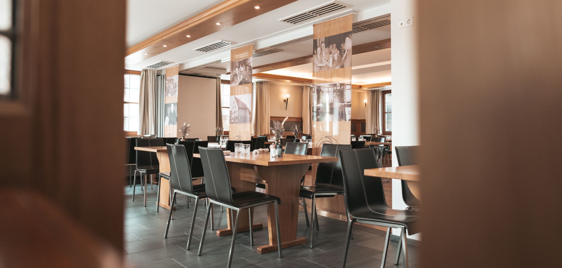 Restaurant Slide 4